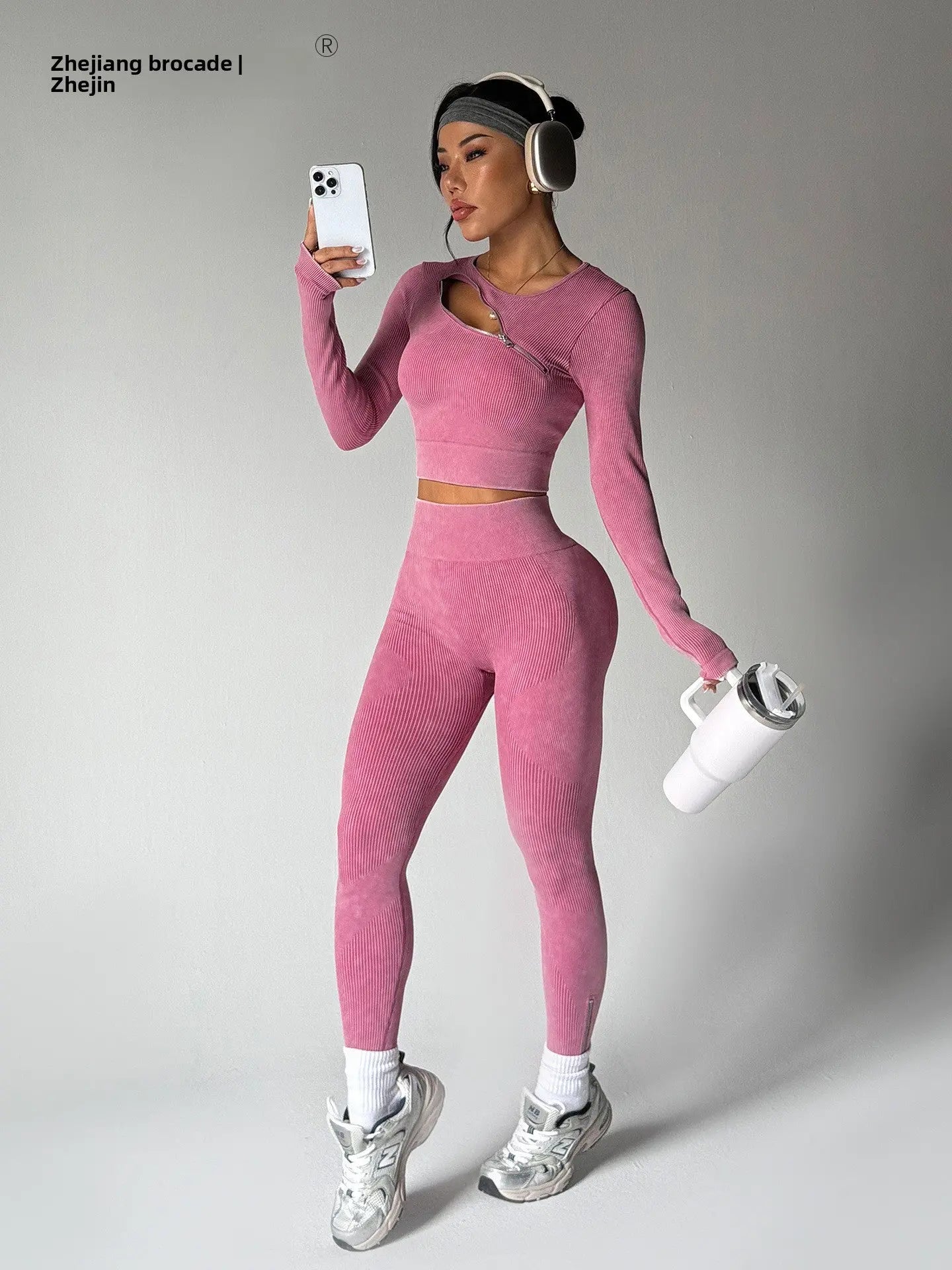 Yoga Clothing Set - Image 3